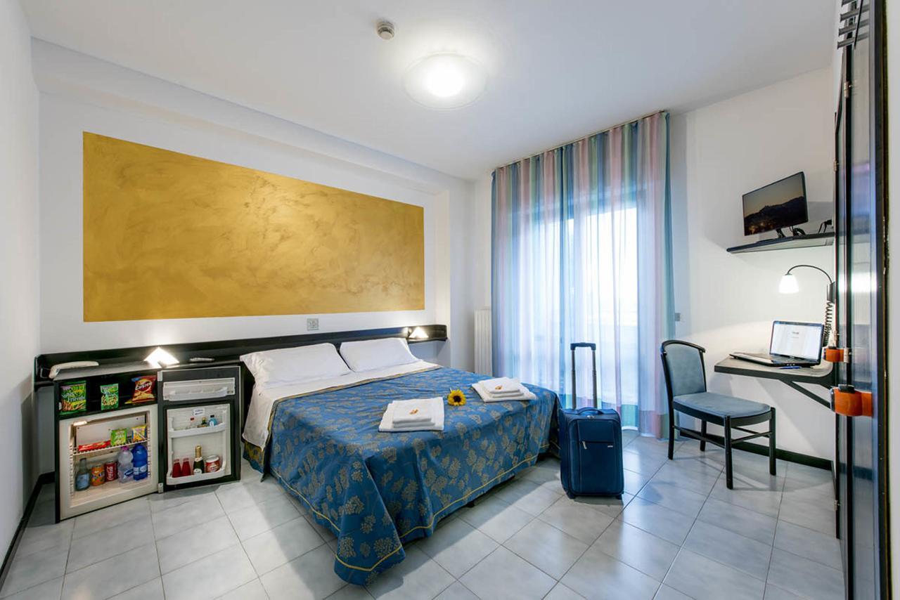Hotel Del Cavaliere Monteprandone Zewnętrze zdjęcie